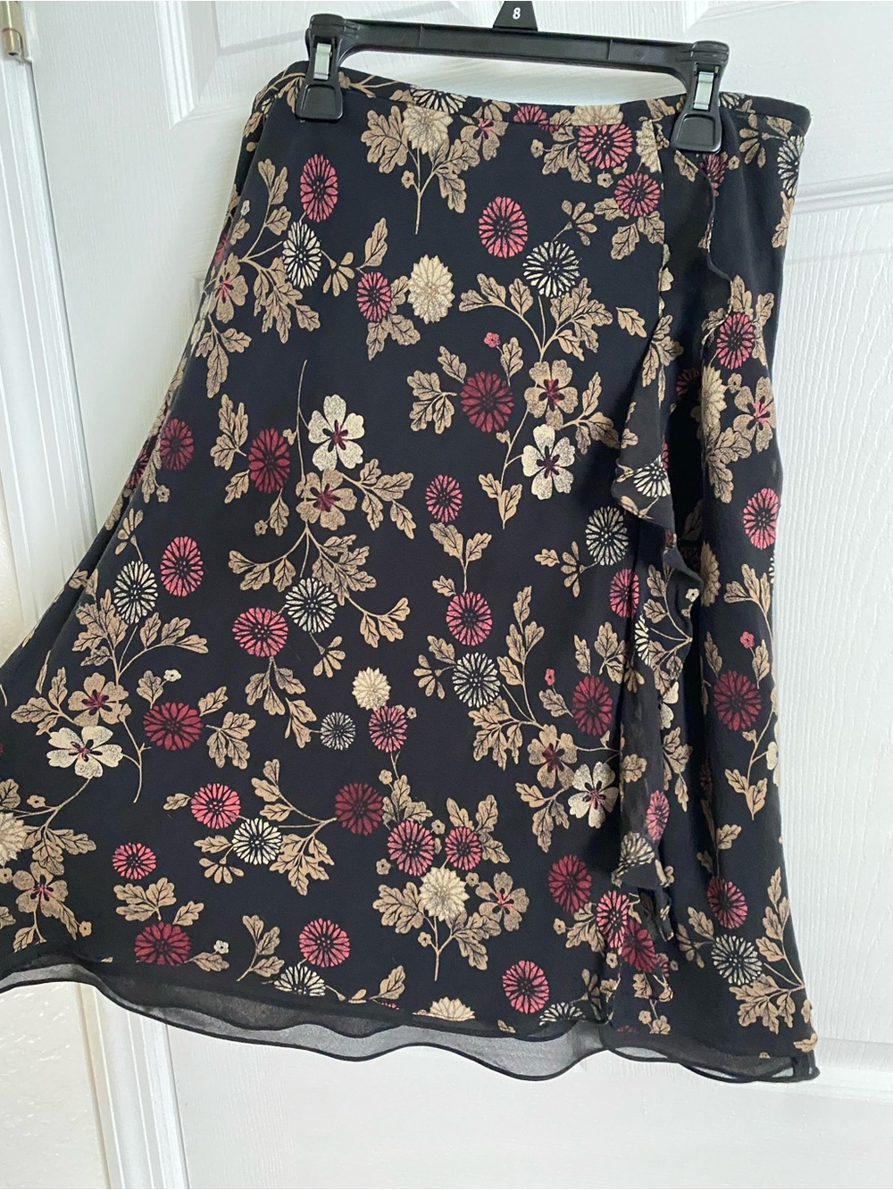 Ann Taylor LOFT Silk Floral Skirt – Black with Gold & Pink Flowers